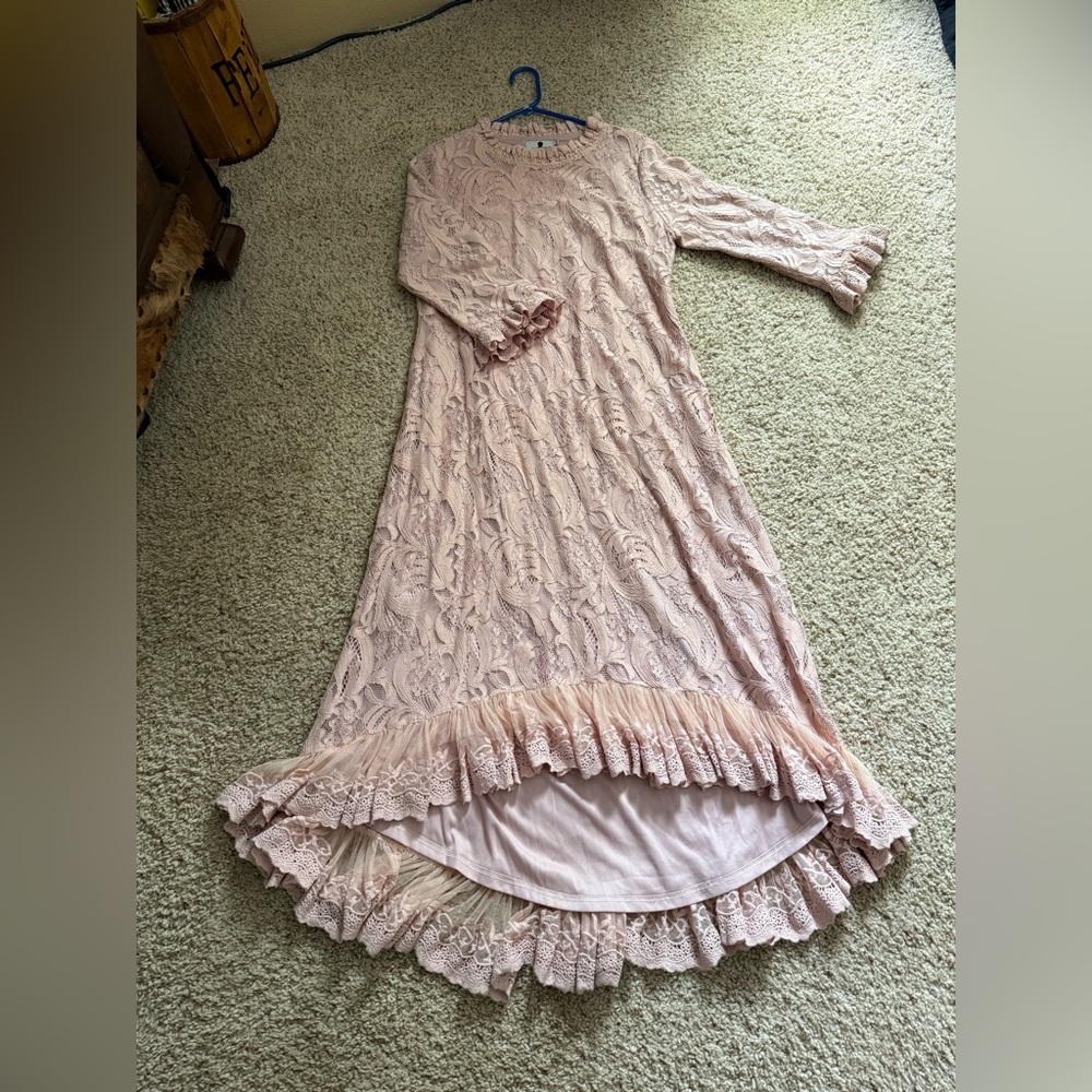 Dainty Jewells light pink dress